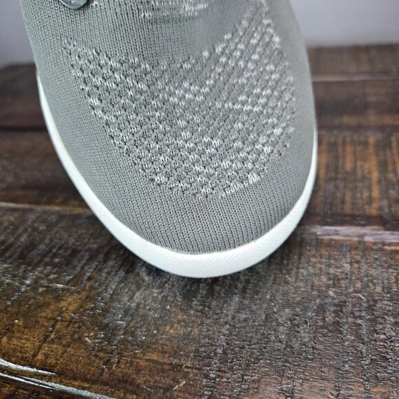 Vessi Weekend Sneaker Mens Size 11 Waterproof Shoes Sneakers Concrete Gray White - Picture 12 of 13